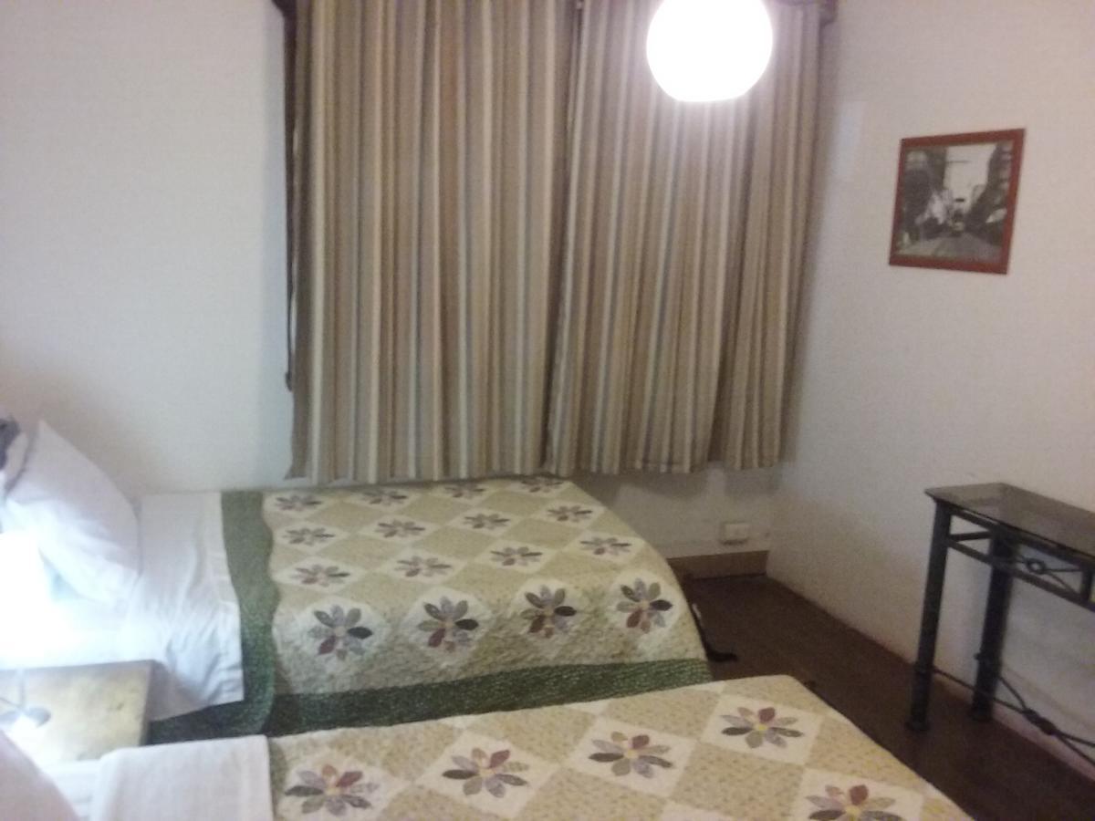 Hostal Bybsiglo Сантяго Екстериор снимка